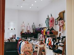 -凯德广场(埃德蒙顿路店)