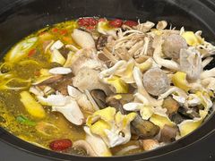 -菌乡缘·野生菌蒸汽鱼火锅(江边夜市店)