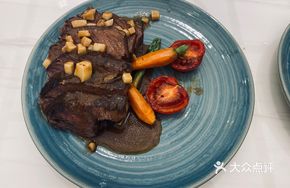 Stewed Beef Cheek with Porcini Mushrooms