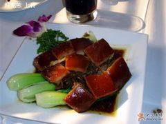 五方肉-鄱阳湖·江西小炒·瓦罐煨汤(五道口店)