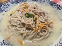 -龙桥私厨·姜花菊花过桥鱼·顺德菜(容桂店)