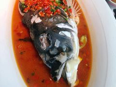 凤凰鱼头王-凤凰湘语·海派湘菜(浦东旗舰店)
