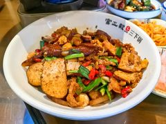 -富正毅三下锅·湘西韵味(天门山索道店)