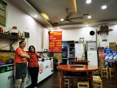 -刘胖娃鱼庄·特色肥肠鱼(杨家坪店)