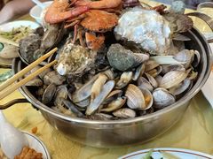 -鑫渔港海鲜本地菜·山海关浑锅(东戴河店)