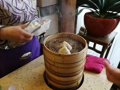 -笑来喜馄饨小笼工坊店(湖滨街店)