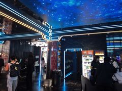 -屋有岛沉浸游戏旗舰店(中山公园店)