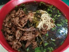 -小龙大肉面馆