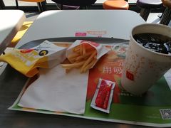 -麦当劳(杭州三花国际店)