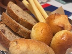 圣彼得堡面包筐-马克西姆俄罗斯餐厅(通亚街店)