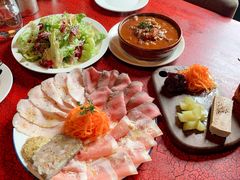 前菜拼盘-羽深肉铺 Steak & Wine