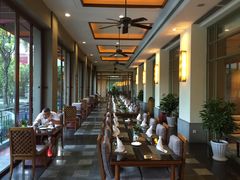 靠窗位-东莞旗峰山酒店及行政公寓·莱斯西餐厅