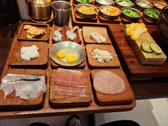 -银米·云南传统过桥米线(双廊黑金冠店)