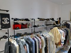 -万物奢潮中古奢侈品(青岛店)