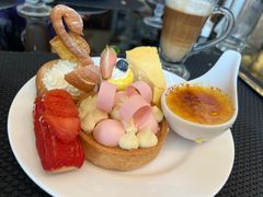-圣丰索菲特·2 On 988 Café 自助餐厅