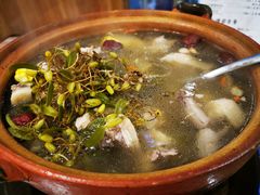 石橄榄炖鸡-洪大厨鸡煲(福田店)