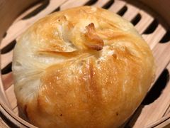烤破酥包-云海肴·汽锅鸡·云南菜(高德置地店)