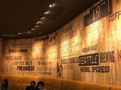-星巴克臻选(湖滨道店)