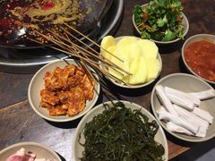 -四小区火锅·巷子里的重庆火锅(花照壁店)