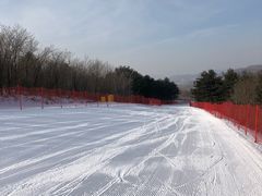-中旅松花湖滑雪场