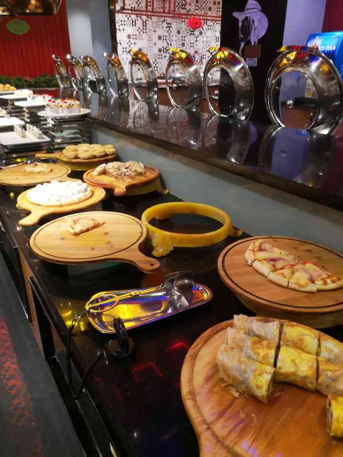 牛仔街区时尚自助餐厅(江桥万达店)