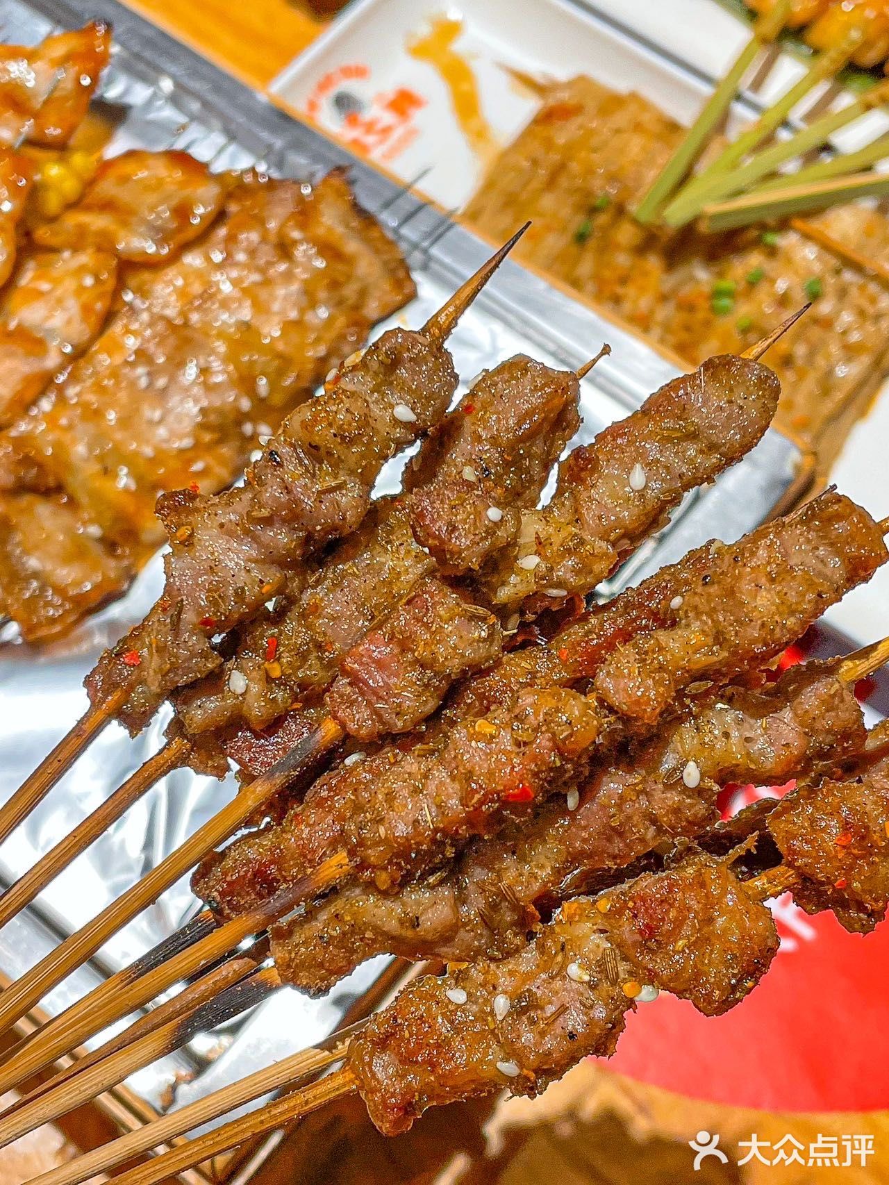 👏双节长假来咯‼️这不得叫上朋友晚上出来撸串哈啤酒🍻！