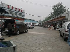 -岳各庄批发市场(西四环中路店)