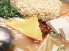 部队火锅-富乐满 炸鸡&韩国料理 불로만(虹泉路店)