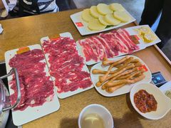 -牛很鲜潮汕牛肉火锅(朝晖路店)