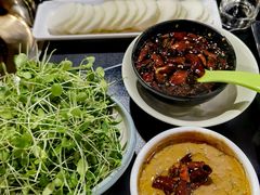 -常赢三兄弟·清真涮肉·清真炒菜(朝阳新城店)