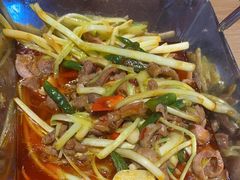 -川堂风·跷脚牛肉·乐山爆炒(宝山日月光店)