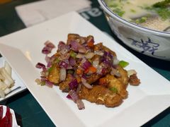 -南京金牛湖巨碗鱼头