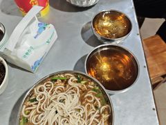 -正宗杨记普洱酸醋米线(总店)