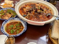 -秦扬居特色菜馆(上王村)