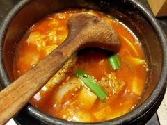 -山川小町·极番烧肉(新地假日广场店)