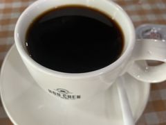 -侯臣咖啡文化村