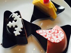-唐拉雅秀酒店-西锦汇空中BBQ·思创餐厅