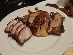 蜜汁叉烧配烧鸭-京香轩·中餐厅(上海中庚聚龙酒店)