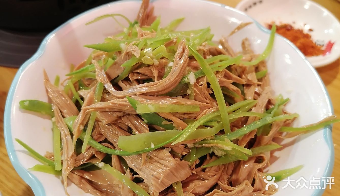 翘脚牛肉，清汤轻盈好味道