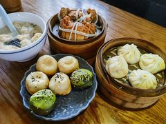 -鑫震源·苏式大虾生煎(山塘街店)