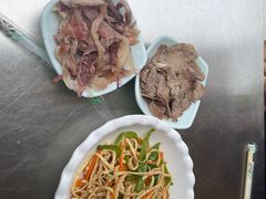 -金杨拉面王小吃面馆·牛三宝面·红烧牛肉粉