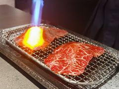 -铭牛烧肉·和牛海鲜自助(高新月牙湖店)