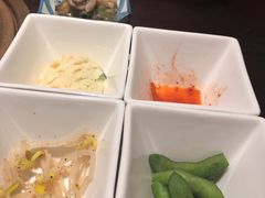 -山川小町·极番烧肉(新地假日广场店)
