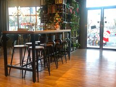 -ZING COFFEE 镜咖啡