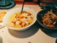 -荷塘秋月·本帮江浙菜(国权路店)