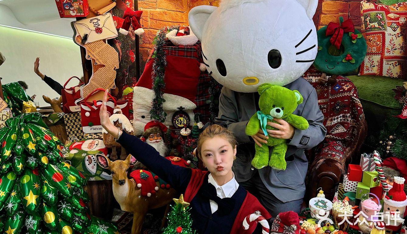 

沈阳终于也有了！丹尼尔陪我过圣诞🎄
