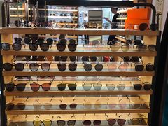 -MUJOSH木九十眼镜(月星环球港B1店)