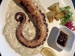 -Efes Turkish & Mediterranean Cuisine 艾菲斯餐厅(陆家嘴店)