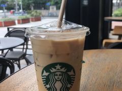 燕麦抹茶拿铁-星巴克(上海浦东禹悦汇店)