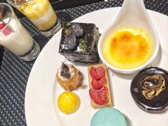 -圣丰索菲特·2 On 988 Café 自助餐厅